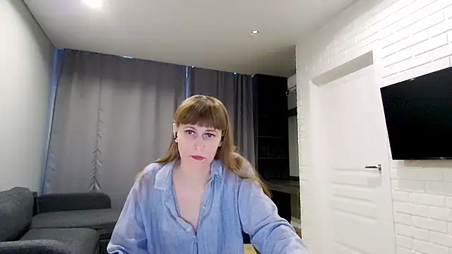 Daniella Lorente online show from January 18, 5:48 am