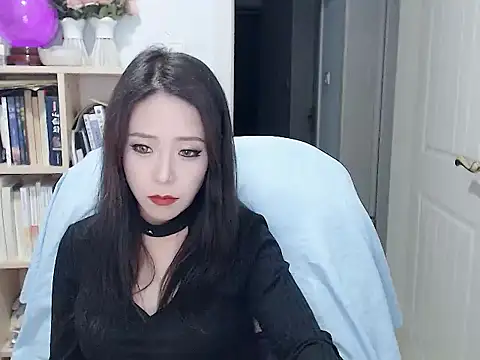 SuSushi728 online show from January 11, 6:13 pm