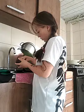 Tefannyy  online show from April 3, 6:17 pm