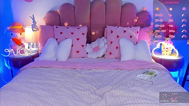 GiaCale online show from February 25, 2:48 pm