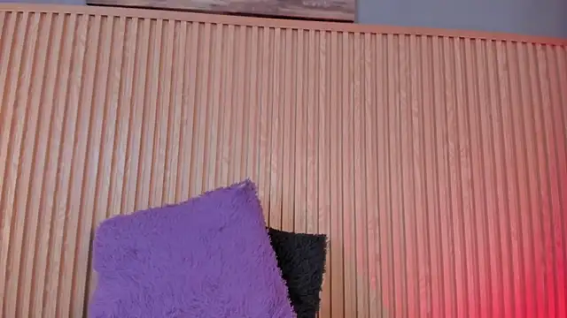 lana dol online show from November 15, 1:45 pm