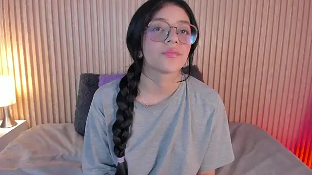 lana dol online show from November 19, 2:28 pm