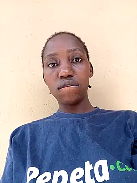 Beee25 online show from October 10, 11:15 am