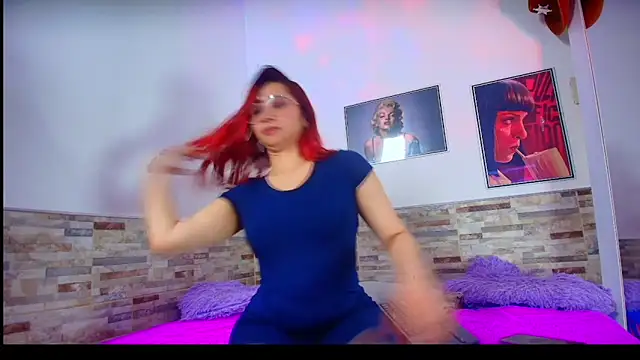 Melannytaylor online show from December 21, 1:32 am