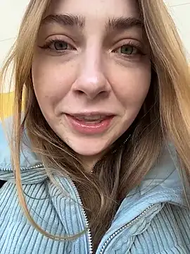 Sunny   Bunny online show from February 1, 12:15 pm