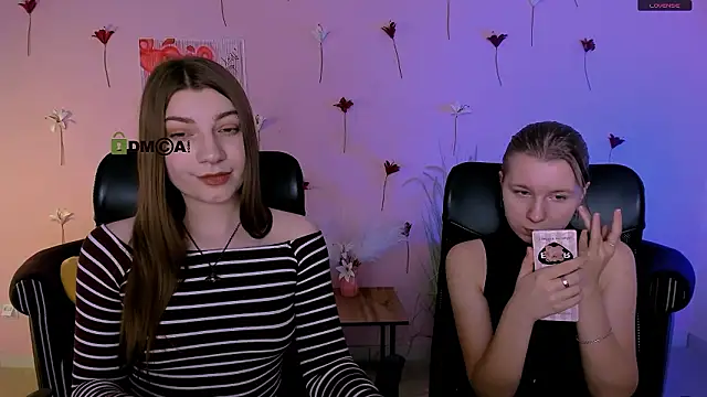 pure radiance1 online show from February 14, 8:55 pm