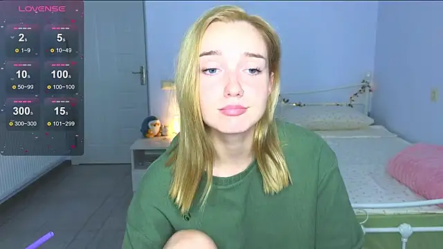 Wild Sophie  online show from October 1, 5:29 pm