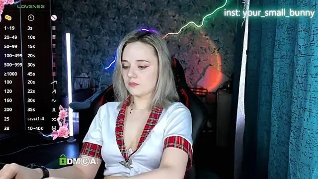 Your small bunny online show from June 27, 2:12 am