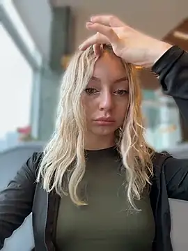 melissa grr online show from April 26, 11:30 am