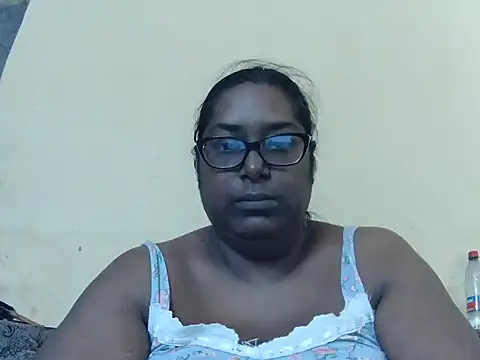 Sexy Tigress26 online show from December 21, 1:48 pm