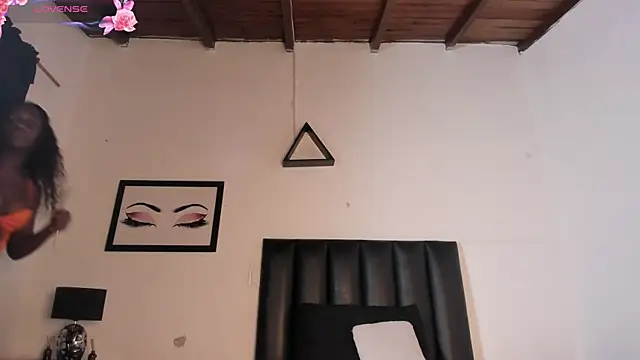 Khenta Michells online show from January 7, 11:24 am