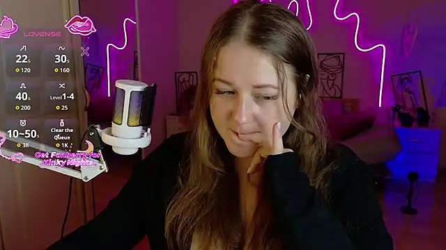 LizzyShine online show from November 9, 6:37 pm