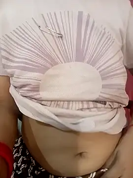 Stripy Doll online show from October 23, 1:33 am