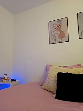 VictoriaEvaans  online show from November 10, 10:27 pm