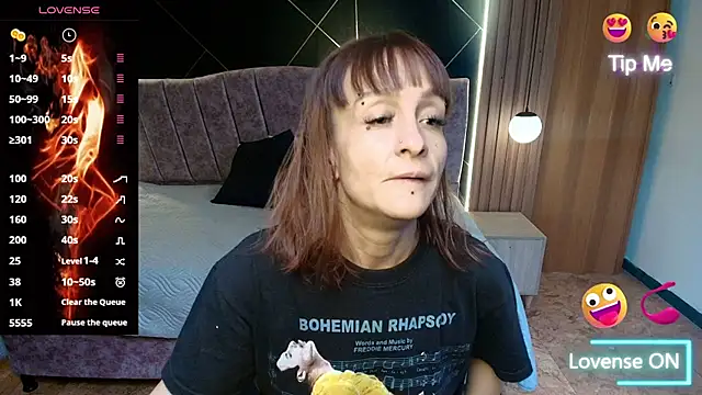 NatashaMason  online show from June 11, 7:11 pm