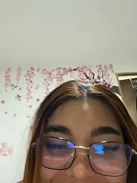 Snapshot of Anny_arango_ chatting on September 13, 5:37 am Anny arango online show from September 13, 5:37 am