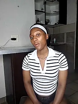 Lucy Blacksilk online show from October 12, 6:43 pm