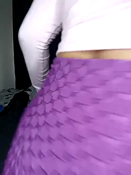 Snapshot of Chaudesquirt chatting on September 10, 9:42 am Chaudesquirt online show from September 10, 9:42 am