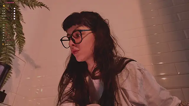 MichaellaMoon online show from October 2, 3:50 pm