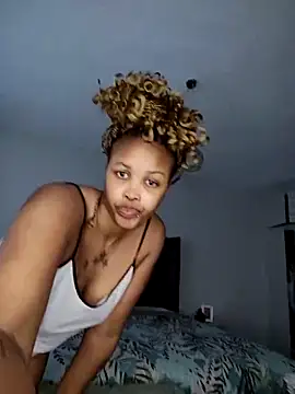 Snapshot of Drippincaty chatting on October 29, 8:40 am Drippincaty online show from October 29, 8:40 am