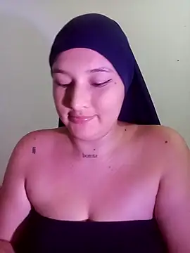 Celeste camila18 online show from October 4, 8:13 pm