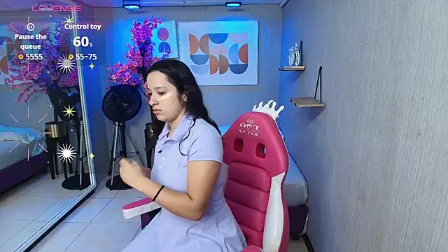 Snapshot of Miia_bela chatting on October 15, 7:27 pm Miia bela online show from October 15, 7:27 pm
