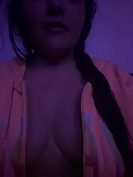 Emmalove007 online show from July 15, 3:55 am