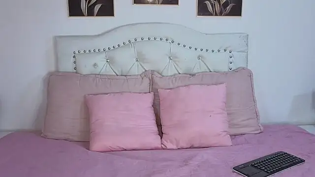 AnneGagner online show from September 14, 6:50 pm