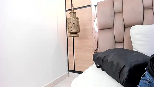 dorothy vegga online show from March 31, 4:01 am