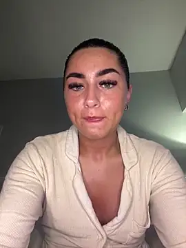 clobunny10 online show from March 2, 7:53 pm