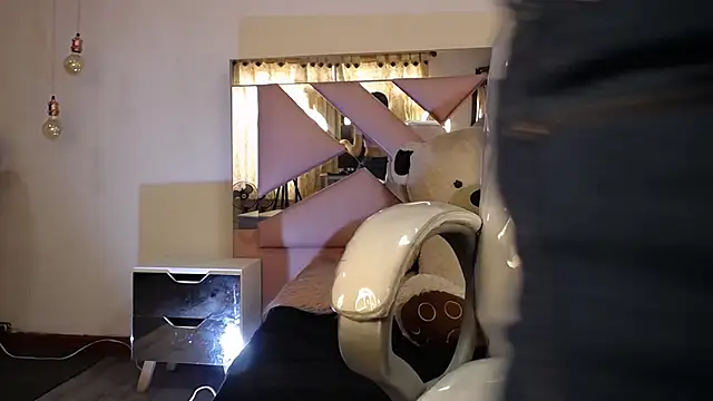 Mia Fischer online show from November 10, 7:42 pm