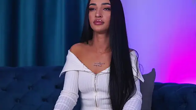 DeniseDevilles online show from April 30, 8:57 pm