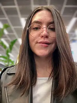 meow girl online show from October 11, 12:08 pm