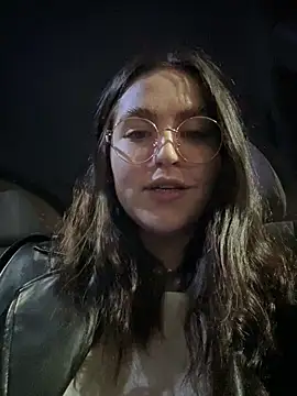 meow girl online show from November 24, 4:53 pm