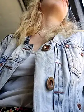 Snapshot of Public_Katrisha chatting on October 8, 1:26 pm Public Katrisha online show from October 8, 1:26 pm
