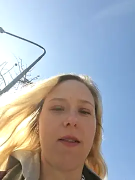 Snapshot of Public_Katrisha chatting on September 14, 1:31 pm Public Katrisha online show from September 14, 1:31 pm