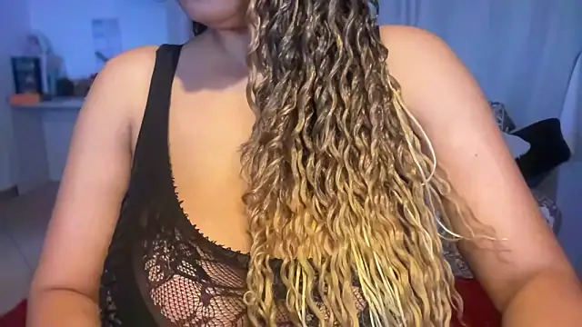 SCARLET-SANTANA online show from November 6, 10:32 am