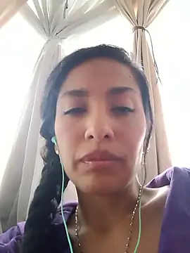 chloewildd  online show from November 2, 9:07 pm