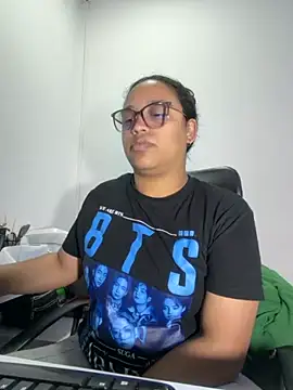 angela angels  online show from November 14, 5:51 am