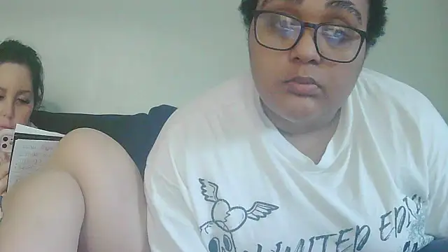 vanilla chocolate23 online show from January 19, 10:55 am