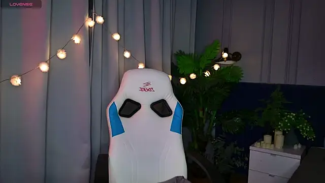 EnnySunrise online show from November 29, 8:13 pm