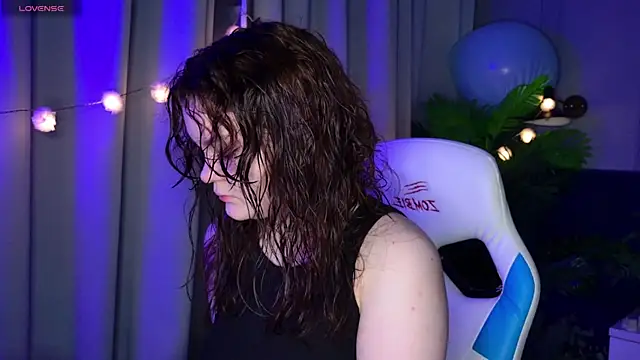 EnnySunrise online show from November 26, 6:53 pm