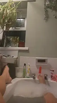 Bekahblows online show from October 31, 10:47 pm