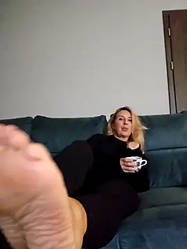 MariaRichi  online show from December 3, 10:17 am