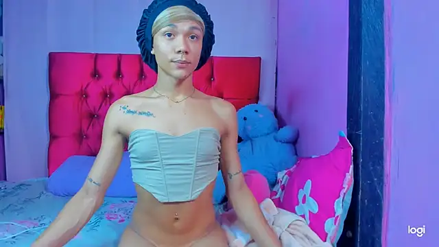 StassieBell online show from February 3, 9:14 am