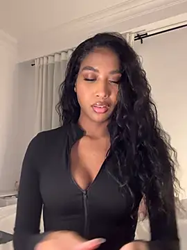 IamCrystal2 online show from March 13, 2:46 am