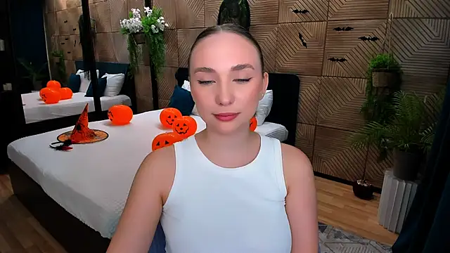 TrueReincarnation online show from October 30, 4:30 pm