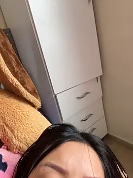 missycanoo online show from March 23, 12:44 pm