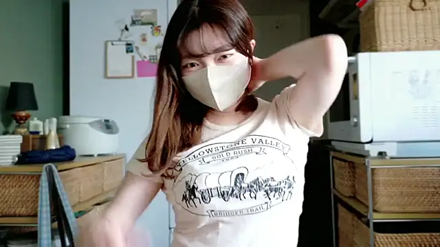  Yui  online show from September 25, 7:29 am