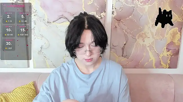 fiamoory online show from February 24, 1:27 am